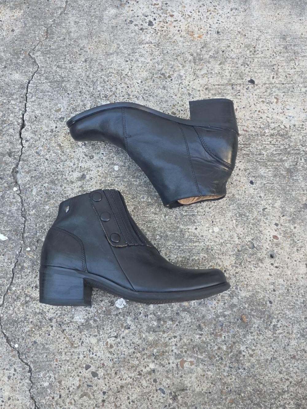 Ariat Snap Spats Ankle Boots US Size 5.5 Style 96305Size: women's US 5.5 (UK 3